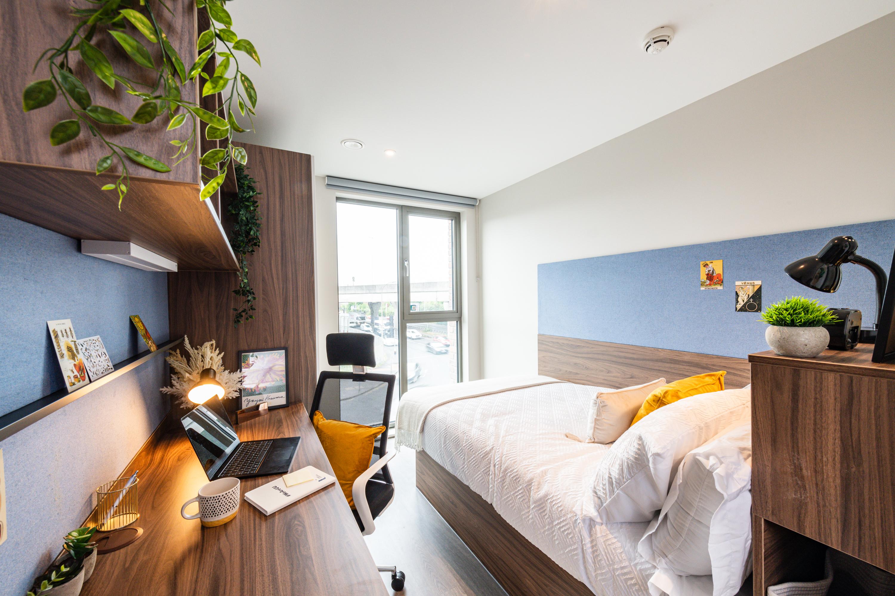 Nelson-Place-En-Suite-Bronze-3