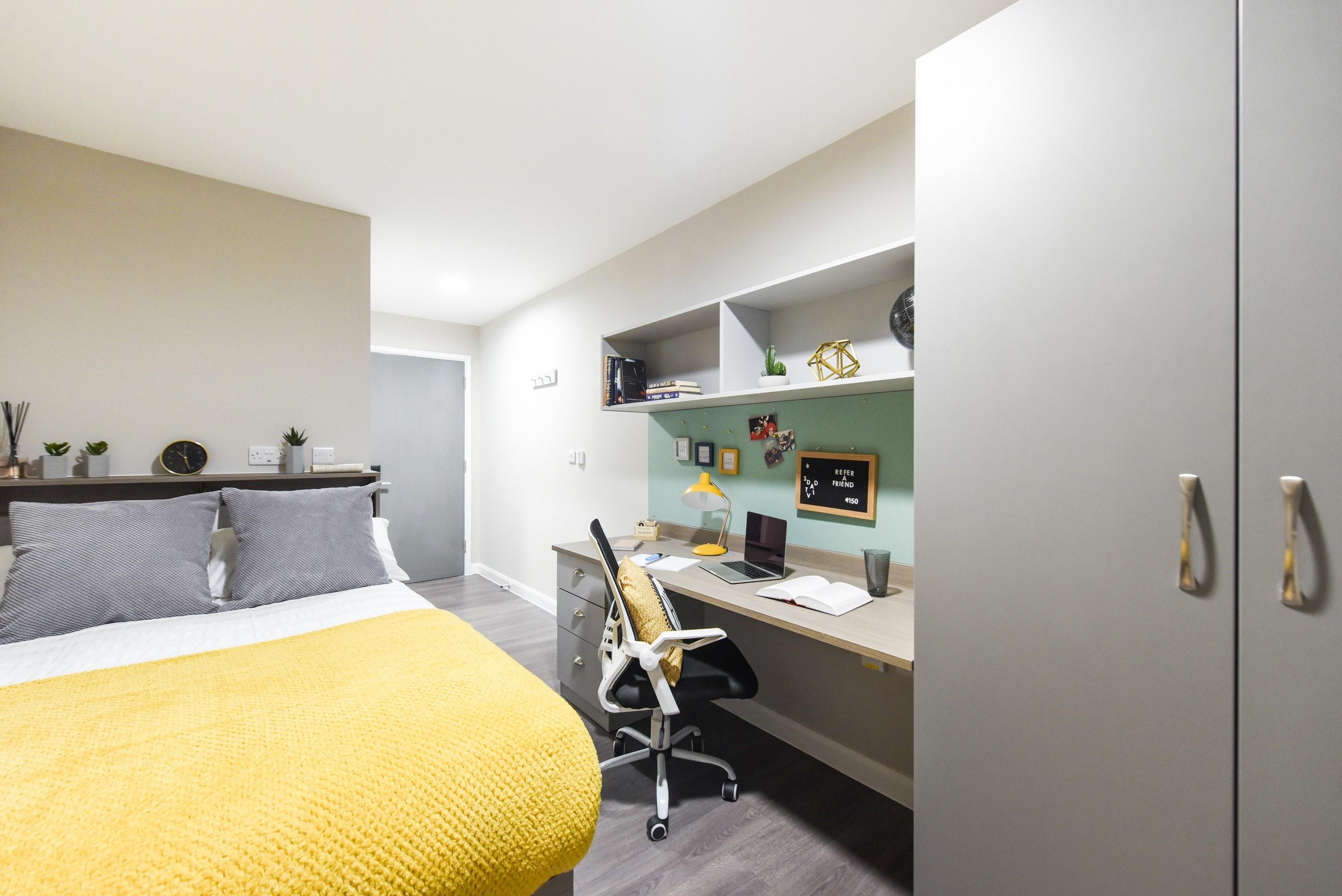 St-Davids-Swansea-Student-Roost-Nov-2019-35