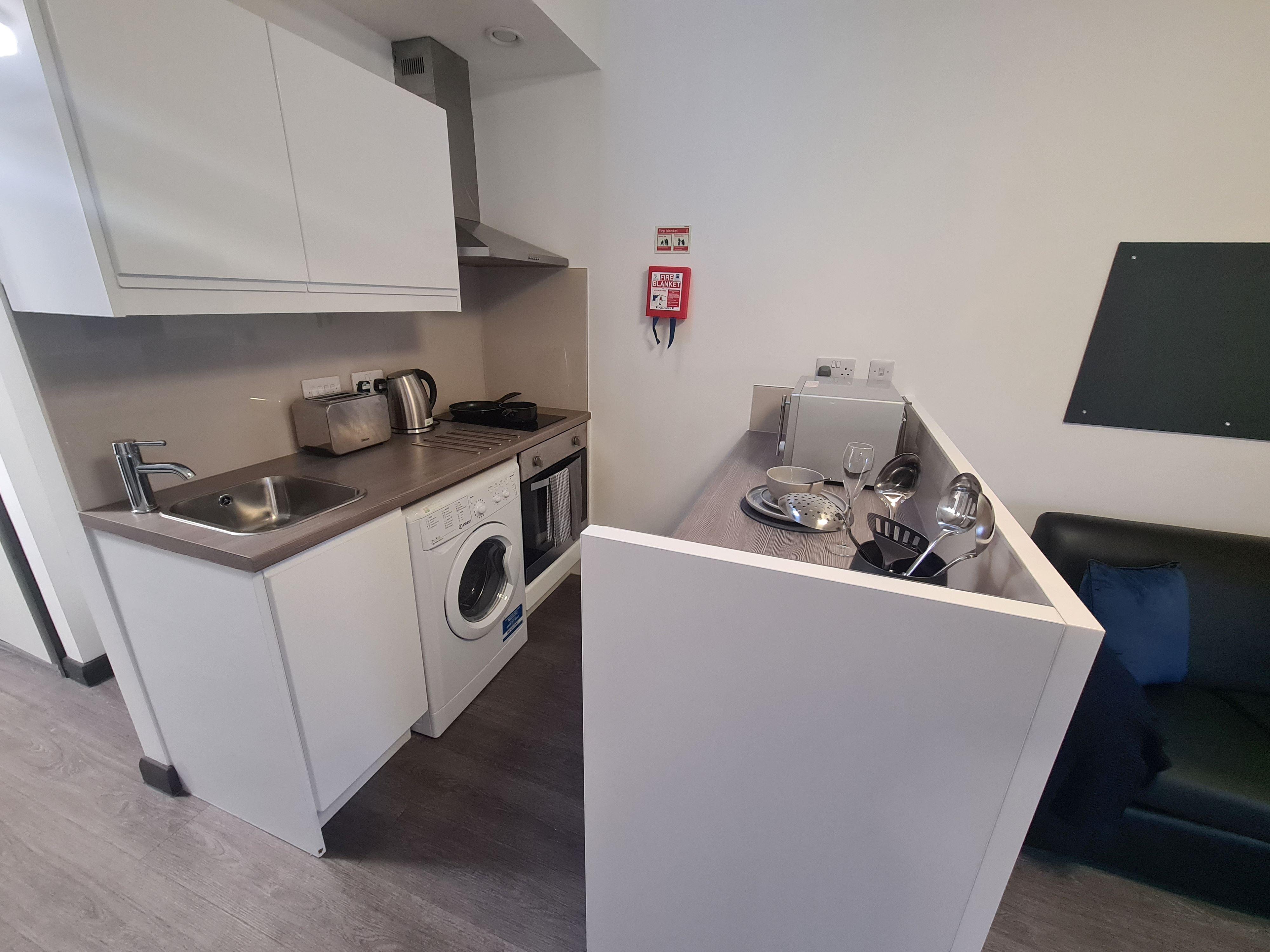 St-James-House-Platinum-Studio-5