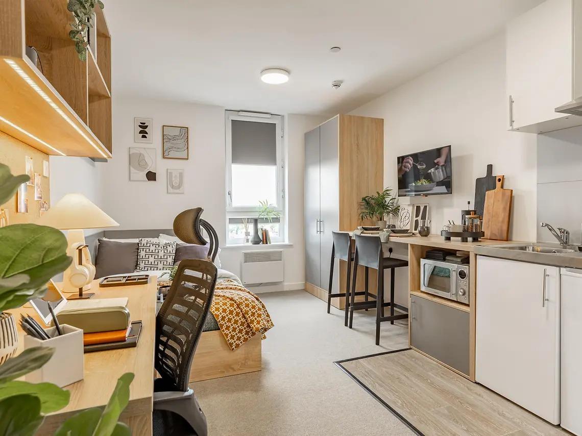 Property Image 11