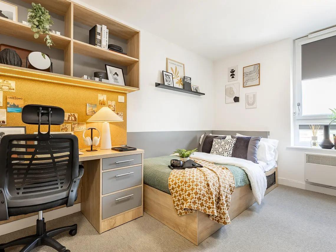 Property Image 19