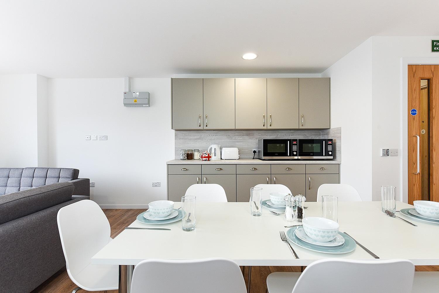 Aberdeen-Pittodrie-St-Communal-Kit-3