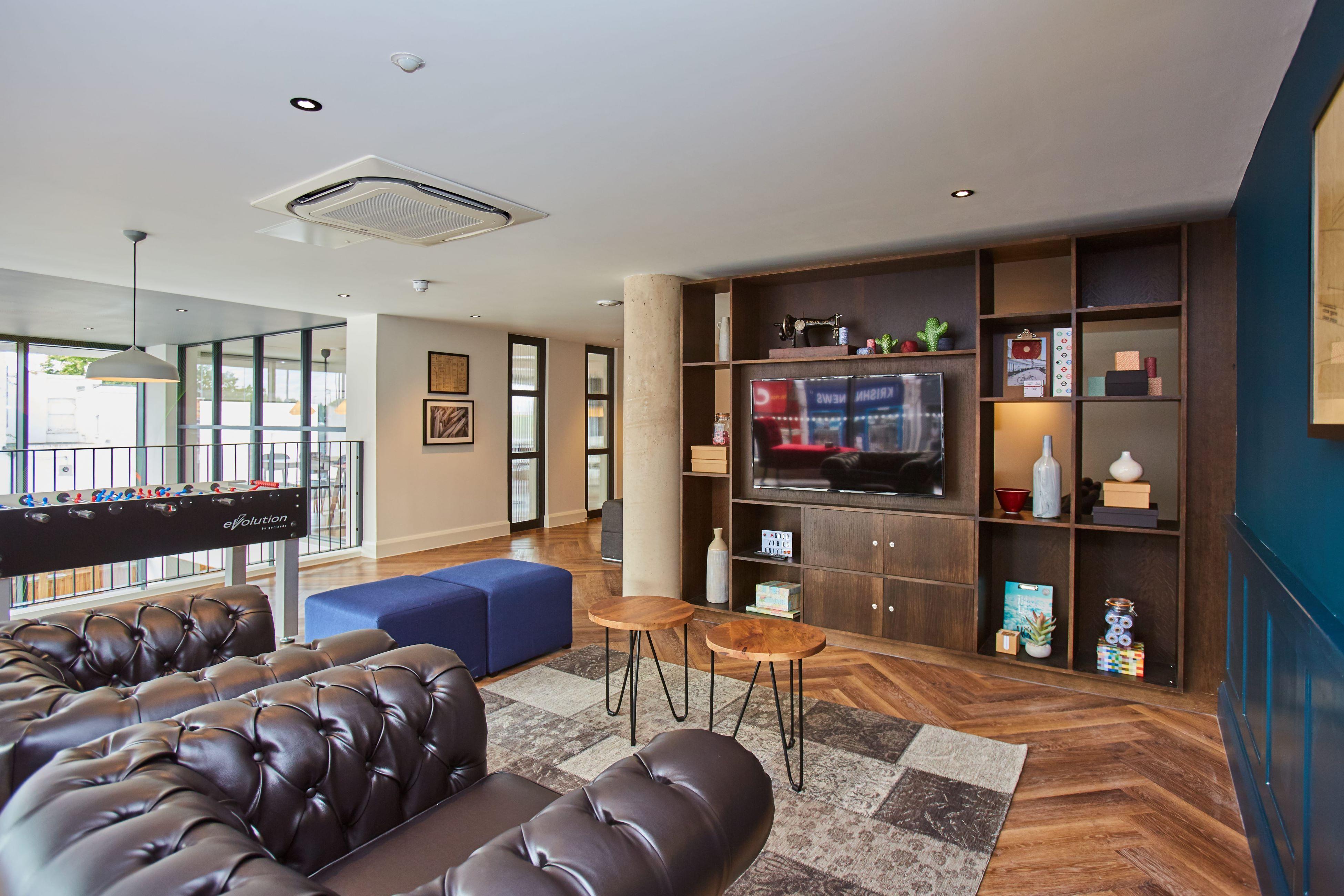 Student-Roost-Mannequin-House-London-Accommodation-7